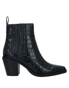 Полусапоги и высокие ботинки Steve Madden