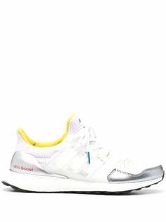 adidas кроссовки UltraBoost на шнуровке