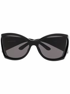 Balenciaga Eyewear солнцезащитные очки Void в оправе бабочка