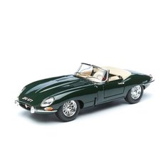 Bburago Коллекционная машинка "Jaguar E Cabriolet 1961 Green 18-12046 1:18", темно-зеленый