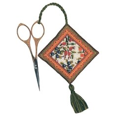 Набор для вышивания аксессура для ножниц: PORTE CISEAUX LES BAIES (Ягоды) Le Bonheur des Dames, 7*7 3350