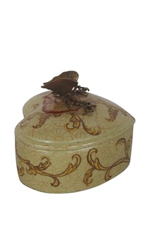 Шкатулка с бабочкой 14x14x12 ГЛАСАР