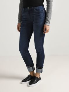 Emporio Armani Джинсы J81