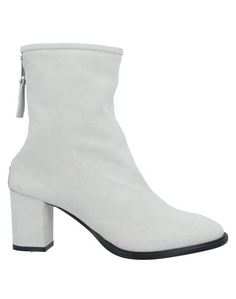 Полусапоги и высокие ботинки Collection PrivĒe?