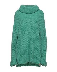 Водолазки OOF