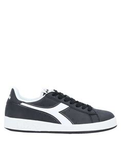 Низкие кеды и кроссовки Diadora