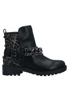 Полусапоги и высокие ботинки Guess