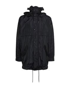 Легкое пальто Valentino