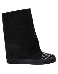 Полусапоги и высокие ботинки Casadei
