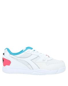 Низкие кеды и кроссовки Diadora