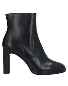 Полусапоги и высокие ботинки Stuart Weitzman