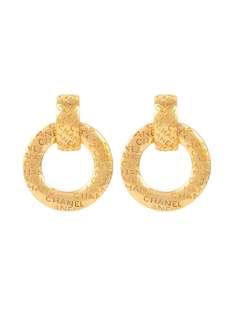 Chanel Pre-Owned серьги-клипсы 1980-х годов с логотипом