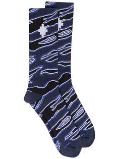 Marcelo Burlon County of Milan ALL OVER CAMOU MIDHIGH SOCKS DARK BLUE B