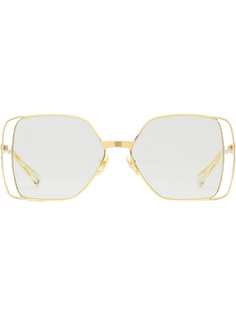 Gucci Eyewear солнцезащитные очки в квадратной оправе с вырезами