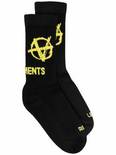 VETEMENTS носки с логотипом