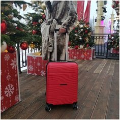 Чемодан малый РР820 (3-ой) 20"зеленый Polar