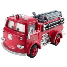 Металлическая машинка "Тачки 2: Делюкс" пожарный грузовик Шланг Mattel