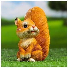 Садовая фигура "Белка Сонька" 13х8х14см 5155098 Хорошие сувениры