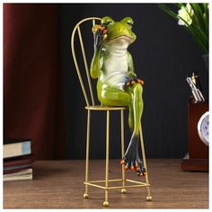 Сувенир полистоун "Лягушонок на стуле с мобильником" 23х7,5х9,5 см 3910738 Сима ленд