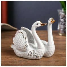 Сувенир керамика "Два белых лебедя" стразы 10,5х12,5х10 см 3442447 Сима ленд