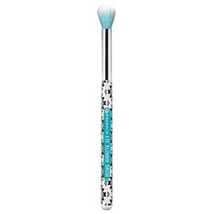 Кисть для растушевки теней Essence Eye Blender Brush