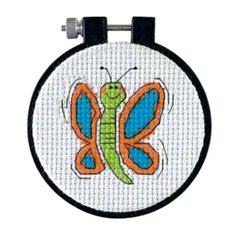 Dimensions Набор для вышивания крестиком Счастливая бабочка, диаметр 15 см (72782)