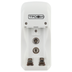 Зарядное устройство ТРОФИ TR-920