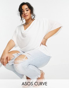Топ цвета слоновой кости со свободным воротом и запахом по нижнему краю ASOS DESIGN Curve-Зеленый цвет