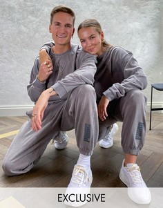 Выбеленный серый свитшот с логотипом Puma