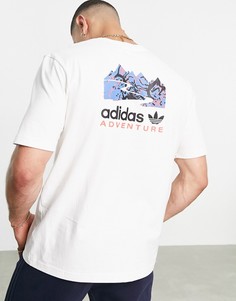 Белая футболка с принтом на спине adidas Originals Adventure-Белый