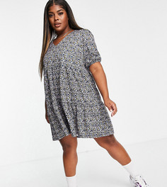 Платье мини фиолетового цвета с цветочным рисунком и присборенной юбкой River Island Plus-Фиолетовый цвет