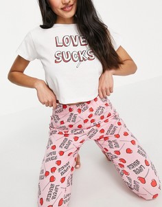 Бело-розовый длинный пижамный комплект с принтом "Love Sucks" Brave Soul