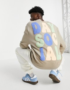 Серый свободный свитшот с принтом логотипа на груди и спине ASOS Daysocial