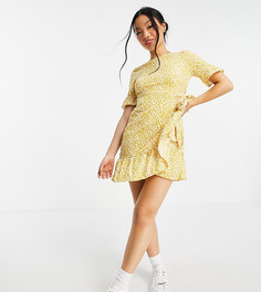 Желтое платье мини в горошек с оборками Vero Moda Petite-Желтый
