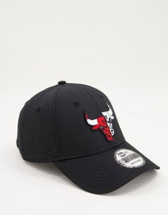 Черная кепка с разделенным логотипом команды "Chicago Bulls" New Era 9forty-Черный цвет