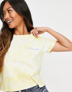 Футболка с принтом тай-дай из жатой ткани с принтом "Ride the Wave" ASOS DESIGN-Желтый