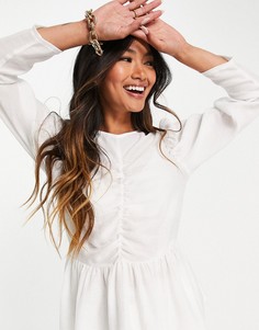 Фактурная блузка цвета слоновой кости со сборками ASOS DESIGN-Белый