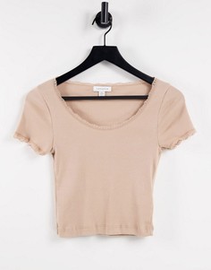 Бежевая футболка с овальным вырезом и кружевной отделкой Topshop-Светло-бежевый