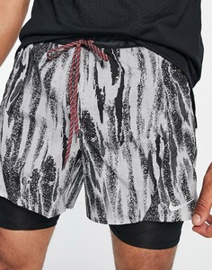 Серые шорты «2 в 1» Nike Running Wild Run Flex Stride-Серый
