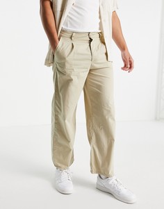 Бежевые легкие брюки с широкими штанинами и складками ASOS DESIGN-Светло-бежевый цвет