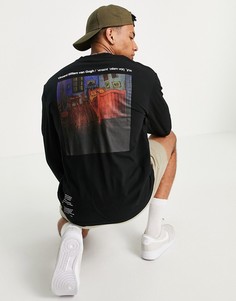 Черный лонгслив с надписью Topman