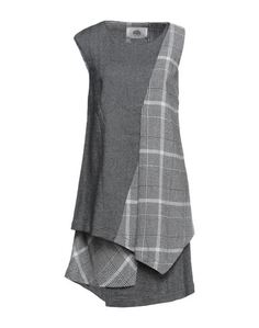 Короткое платье Ixos