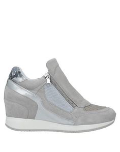 Кеды и кроссовки Geox