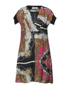 Короткое платье Kaos