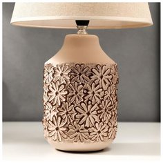 Лампа настольная Risalux 40 Вт, белая, 24*24*39 см