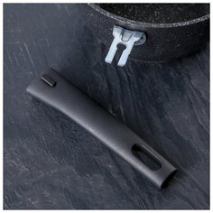 Кастрюля Kukmara 1,5 л, съемная ручка, стеклянная крышка, антипригарное покрытие, темный мрамор
