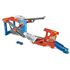 Трек Hot Wheels Stunt Train Express GRW38
