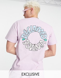Сиреневая футболка с принтом логотипа на спинке Reclaimed Vintage Inspired-Фиолетовый цвет