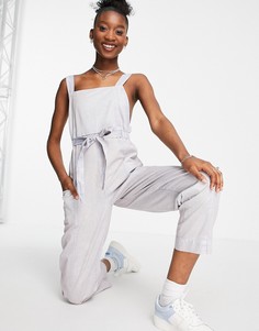 Джинсовый комбинезон с эффектом кислотной стирки ASOS DESIGN-Голубой