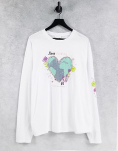 Белый лонгслив с принтом "Heart Our Planet" Topshop